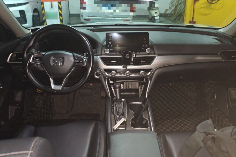 Used Honda Accord 2018 260TURBO Elite Edition China V Center Console
