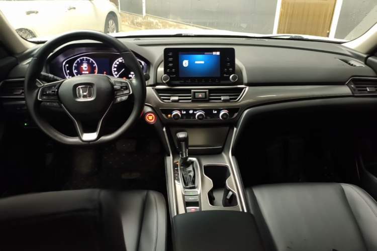 Used Honda Accord 2018 260TURBO Elite Edition China V Center Console