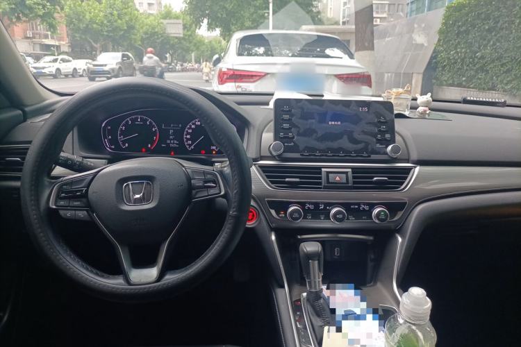 Used Honda Accord 2018 260TURBO Elite Edition China VI Center Console