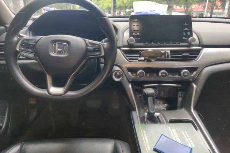 Used Honda Accord 2018 260TURBO Elite Edition China V Center Console