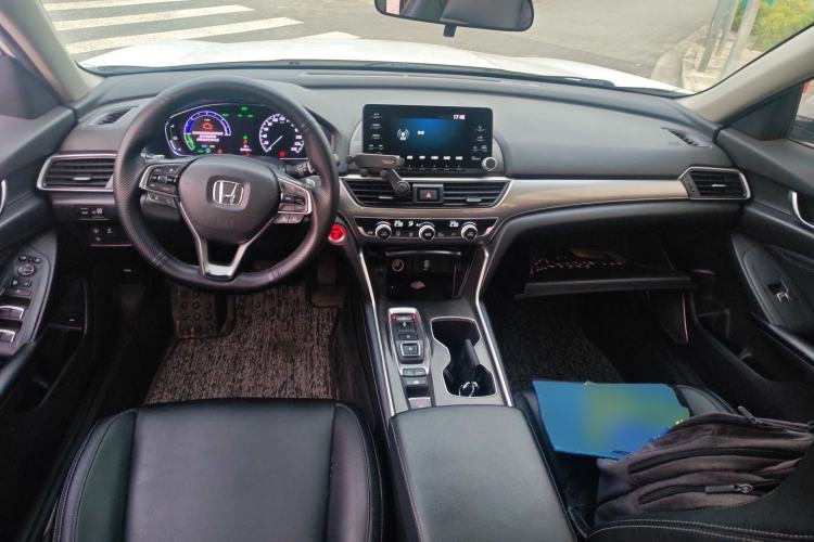 Used Honda Accord 2018 Rui·Hybrid 2.0L Rui Ku Edition China VI Center Console
