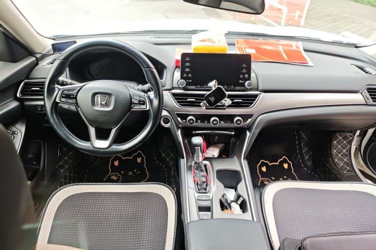 Used Honda Accord 2018 260TURBO Elite Edition China VI Center Console