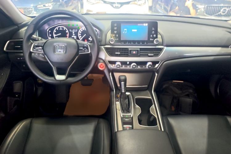 Used Honda Accord 2018 260TURBO Elite Edition China V Center Console