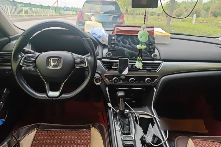 Used Honda Accord 2018 260TURBO Elite Edition China V Center Console