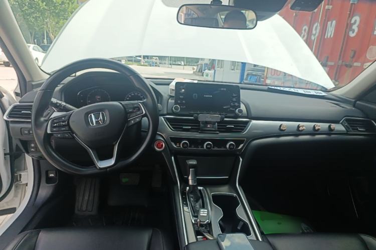 Used Honda Accord 2018 260TURBO Luxury Edition China VI Center Console