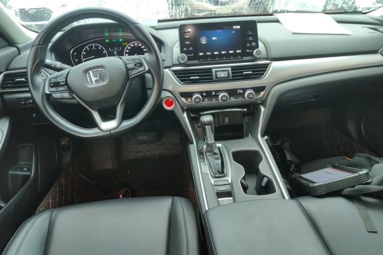 Used Honda Accord 2018 260TURBO Elite Edition China VI Center Console