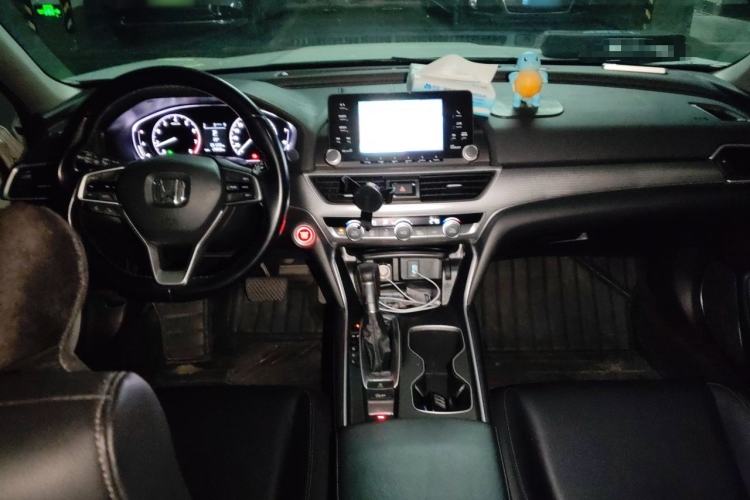 Used Honda Accord 2018 260TURBO Elite Edition China VI Center Console