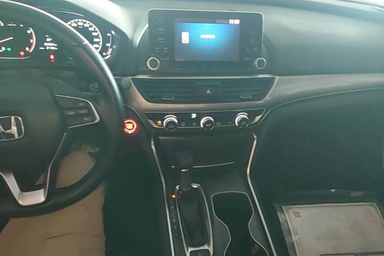 Used Honda Accord 2018 260TURBO Elite Edition China V Center Console