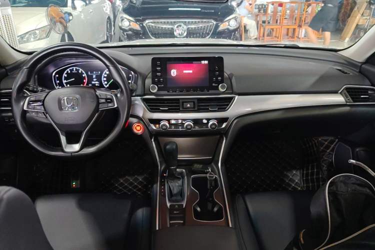 Used Honda Accord 2018 260TURBO Elite Edition China VI Center Console