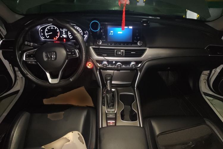 Used Honda Accord 2018 260TURBO Elite Edition China VI Center Console