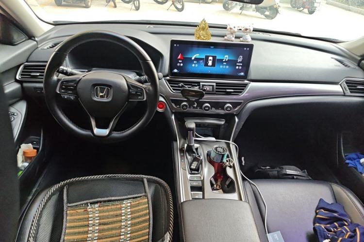 Used Honda Accord 2018 260TURBO Elite Edition China V Center Console