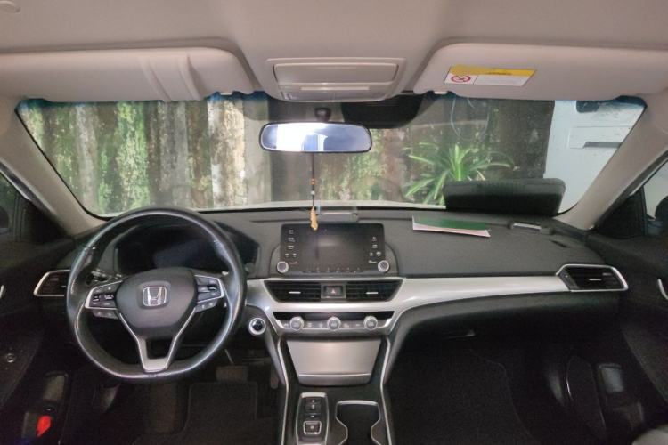 Used Honda Accord 2018 Rui·Hybrid 2.0L Rui Ku Edition China VI Center Console