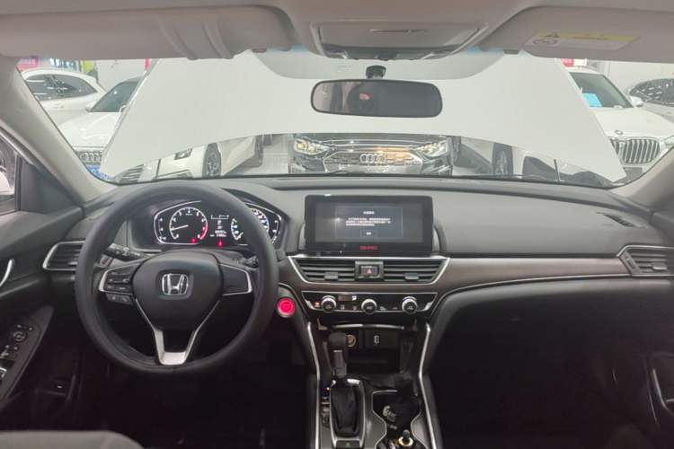 Used Honda Accord 2018 230TURBO Comfort Edition China VI Emission Standard Center Console