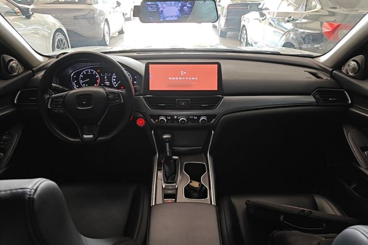 Used Honda Accord 2018 260TURBO Elite Edition China VI Center Console