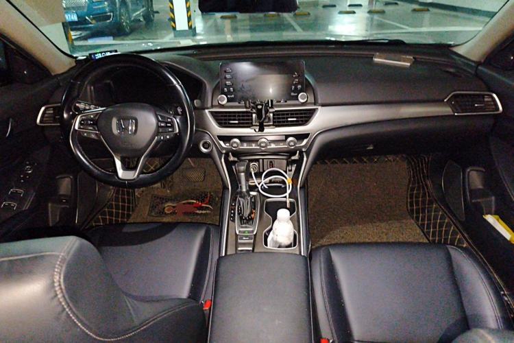 Used Honda Accord 2018 260TURBO Luxury Edition China V Emission Standard Center Console