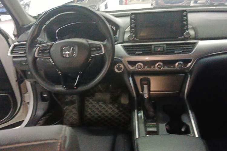 Used Honda Accord 2018 260TURBO Elite Edition China V Center Console