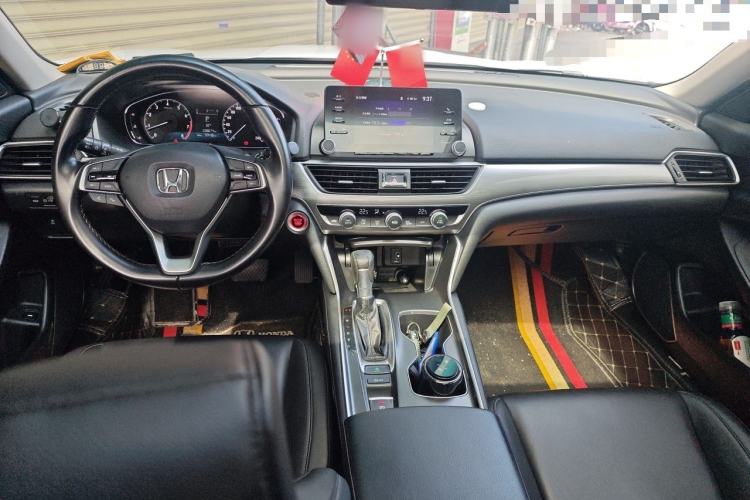 Used Honda Accord 2018 260TURBO Elite Edition China VI Center Console