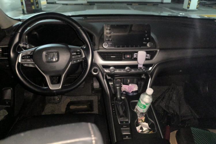 Used Honda Accord 2018 260TURBO Luxury Edition China VI Center Console