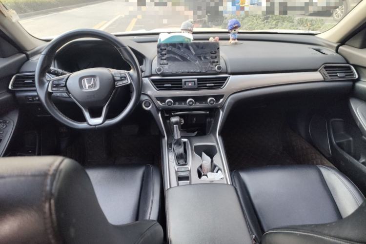 Used Honda Accord 2018 260TURBO Elite Edition China V Center Console