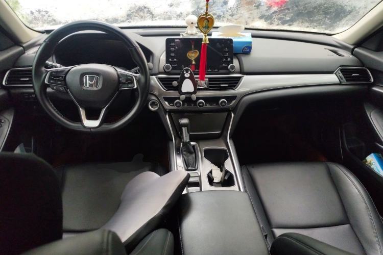 Used Honda Accord 2018 260TURBO Elite Edition China VI Center Console