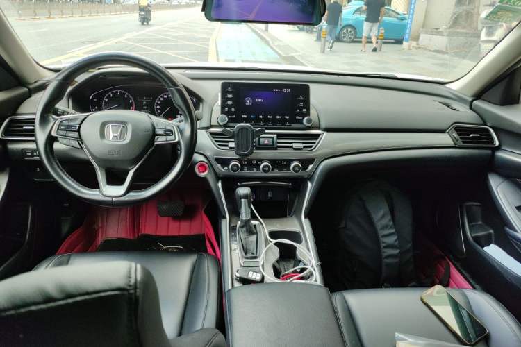 Used Honda Accord 2018 260TURBO Elite Edition China VI Center Console