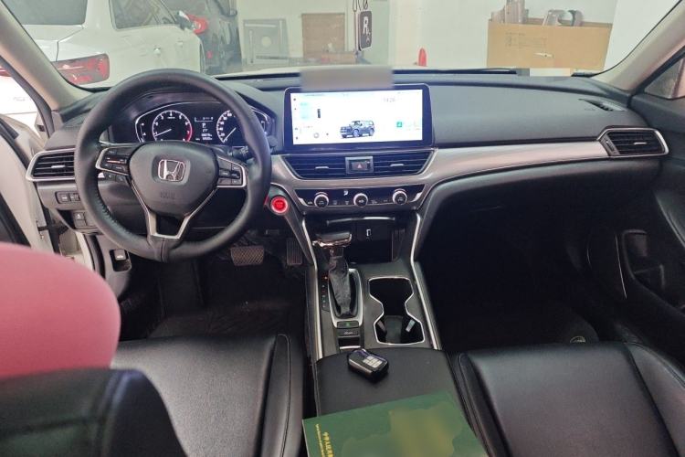 Used Honda Accord 2018 260TURBO Elite Edition China VI Center Console