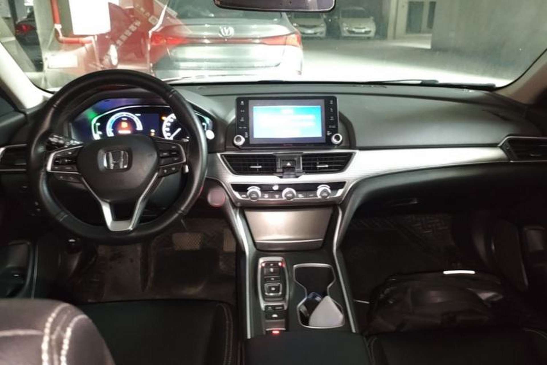 Used Honda Accord 2018 Rui·Hybrid 2.0L Rui Ku Edition China VI Center Console