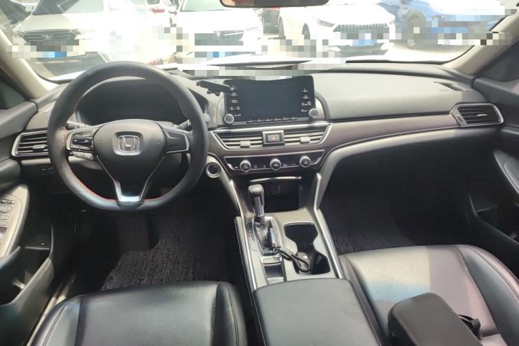 Used Honda Accord 2018 230TURBO Comfort Version National V Center Console