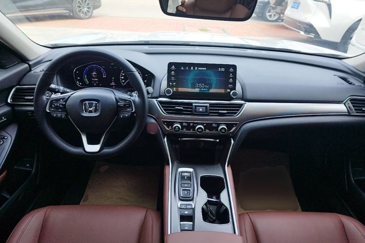 Used Honda Accord 2018 Rui·Hybrid 2.0L Rui Zhi Edition China VI Center Console