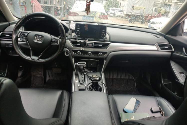 Used Honda Accord 2018 260TURBO Elite Edition China V Center Console