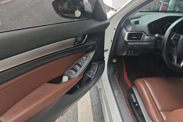 Used Honda Accord 2018 Rui·Hybrid 2.0L Rui Zhi Edition China VI Driver Seat
