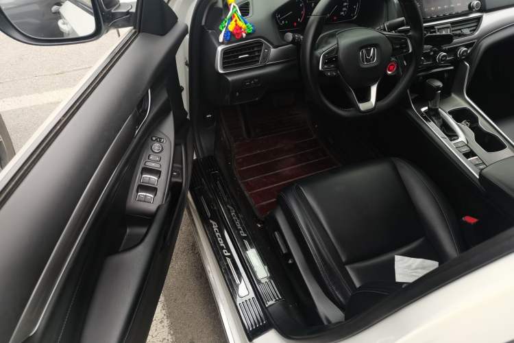 Used Honda Accord 2018 260TURBO Elite Edition China V Driver Seat