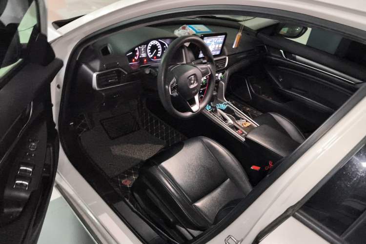 Used Honda Accord 2018 230TURBO Comfort Edition China VI Emission Standard Driver Seat