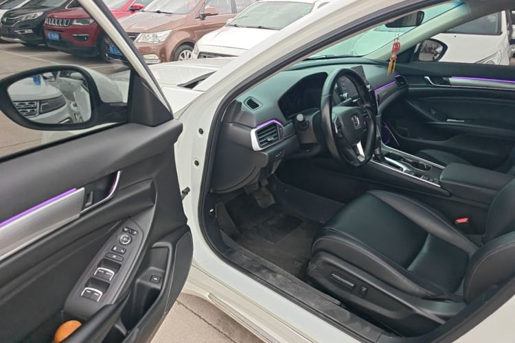 Used Honda Accord 2018 260TURBO Elite Edition China VI Driver Seat