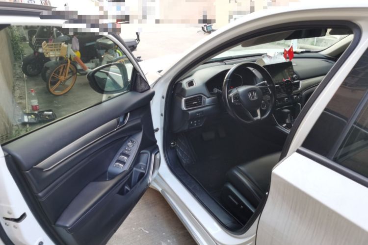Used Honda Accord 2018 260TURBO Elite Edition China VI Driver Seat