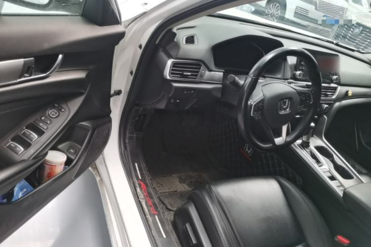 Used Honda Accord 2018 260TURBO Elite Edition China VI Driver Seat