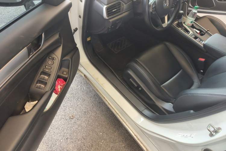 Used Honda Accord 2018 260TURBO Luxury Edition China VI Driver Seat