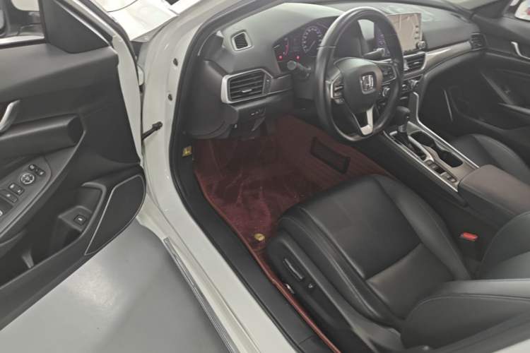 Used Honda Accord 2018 260TURBO Elite Edition China VI Driver Seat