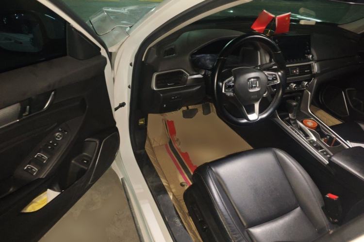 Used Honda Accord 2018 260TURBO Luxury Edition China VI Driver Seat
