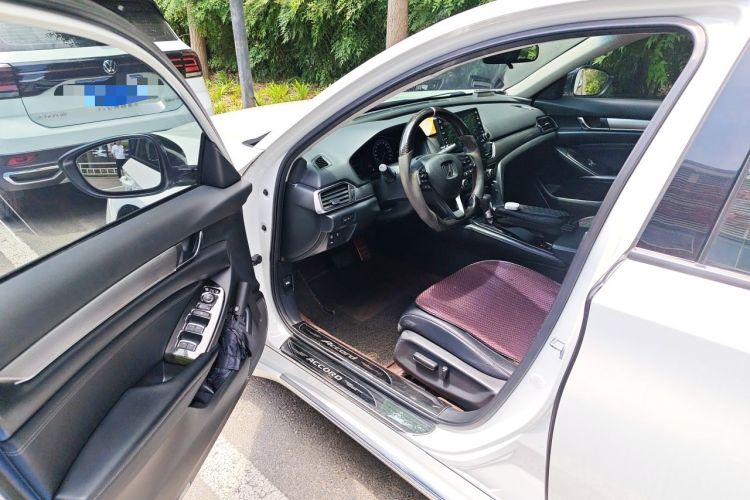 Used Honda Accord 2018 260TURBO Luxury Edition China V Emission Standard Driver Seat