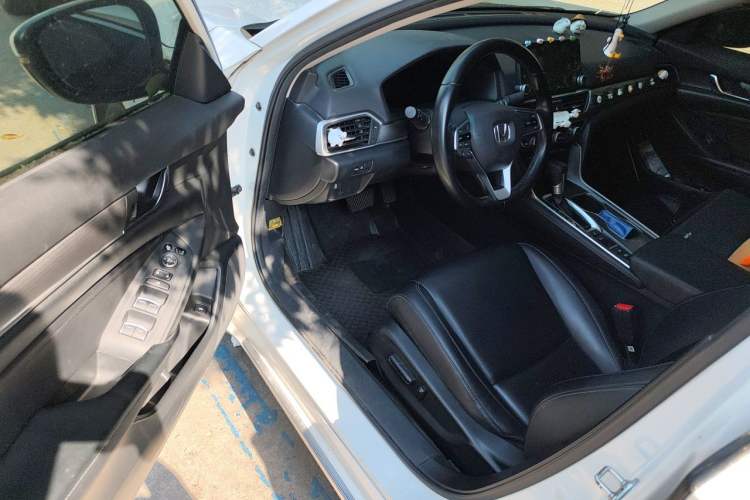 Used Honda Accord 2018 260TURBO Elite Edition China VI Driver Seat
