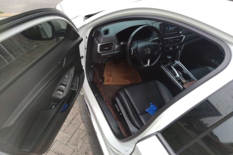 Used Honda Accord 2018 260TURBO Luxury Edition China VI Driver Seat