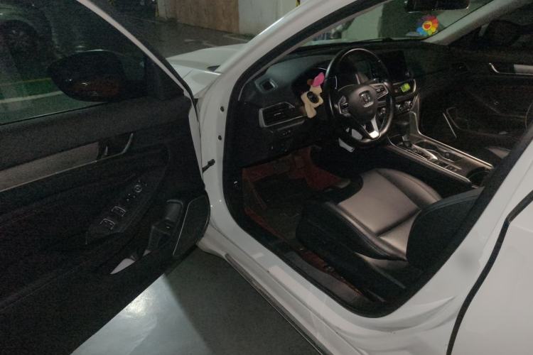 Used Honda Accord 2018 260TURBO Elite Edition China VI Driver Seat