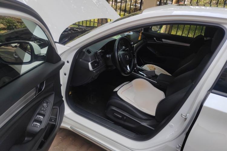 Used Honda Accord 2018 260TURBO Luxury Edition China VI Driver Seat