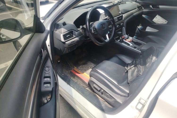 Used Honda Accord 2018 260TURBO Prestige Edition China VI Driver Seat