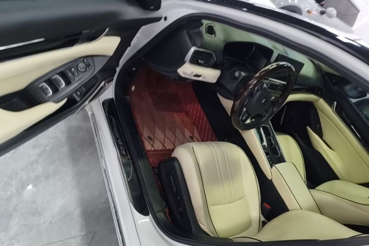 Used Honda Accord 2018 260TURBO Luxury Edition China VI Driver Seat