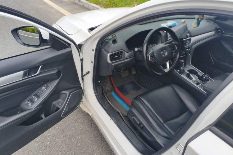 Used Honda Accord 2018 260TURBO Elite Edition China VI Driver Seat