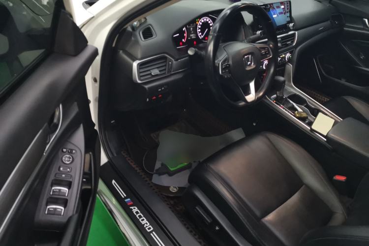 Used Honda Accord 2018 260TURBO Elite Edition China VI Driver Seat