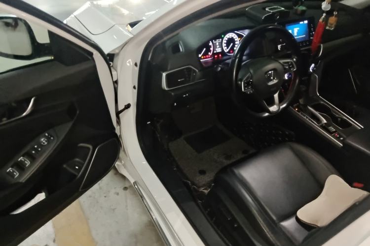 Used Honda Accord 2018 260TURBO Elite Edition China VI Driver Seat