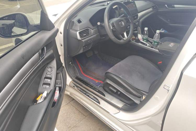 Used Honda Accord 2018 260TURBO Elite Edition China VI Driver Seat